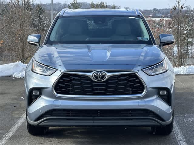 Thumbnail: 2024 Toyota Highlander - 33
