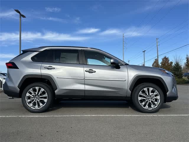 Thumbnail: 2025 Toyota RAV4 - 3