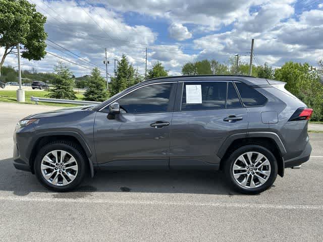 Thumbnail: 2022 Toyota RAV4 - 2