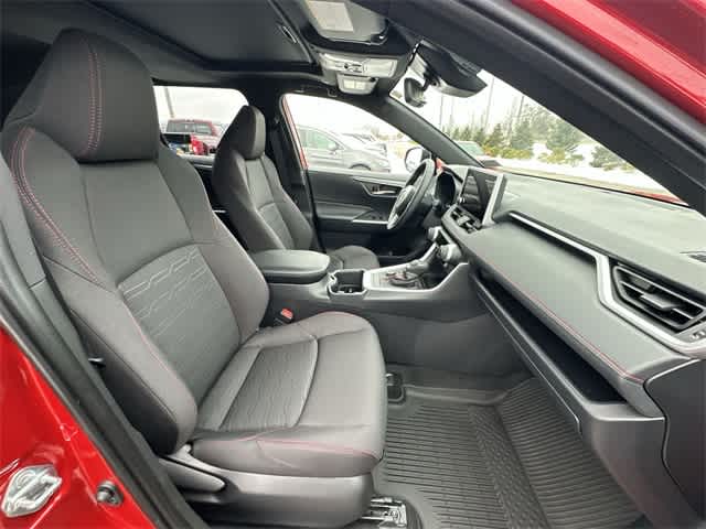 Thumbnail: 2025 Toyota RAV4 - 20