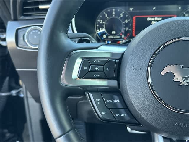 Thumbnail: 2022 Ford Mustang - 8