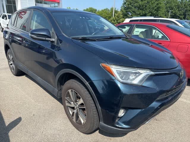 Thumbnail: 2018 Toyota RAV4 - 2