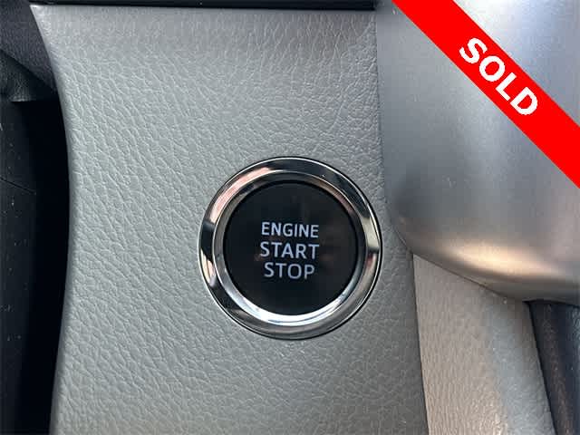 Thumbnail: 2016 Toyota Highlander - 10