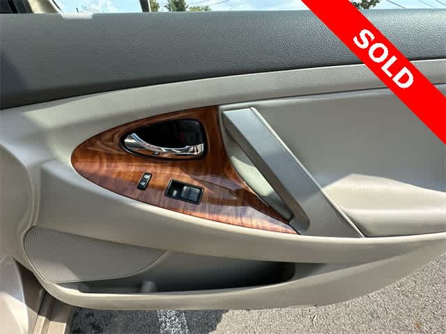 Thumbnail: 2008 Toyota Camry - 21