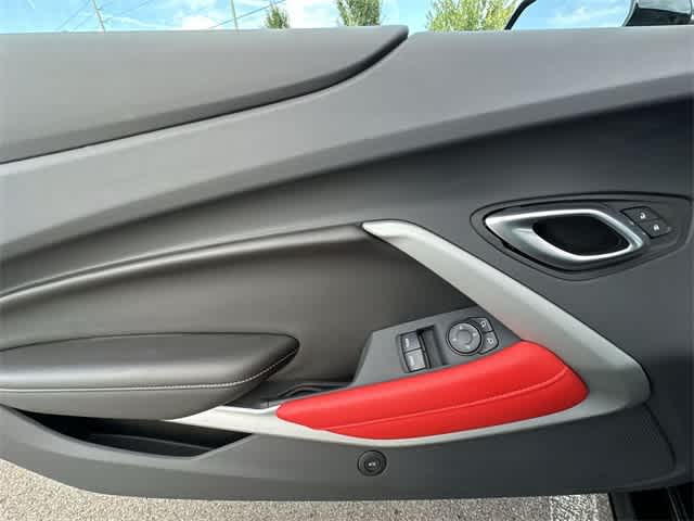 Thumbnail: 2022 Chevrolet Camaro - 18