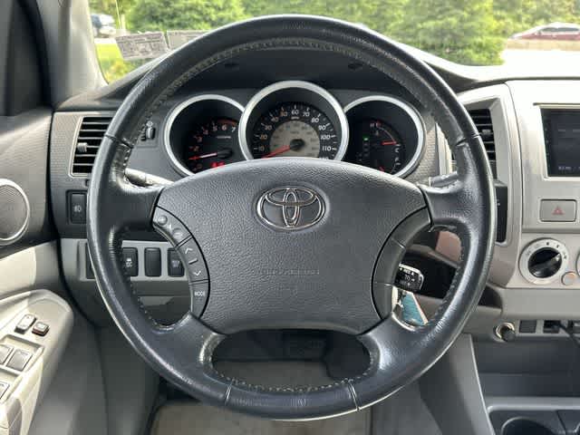 Thumbnail: 2010 Toyota Tacoma - 7