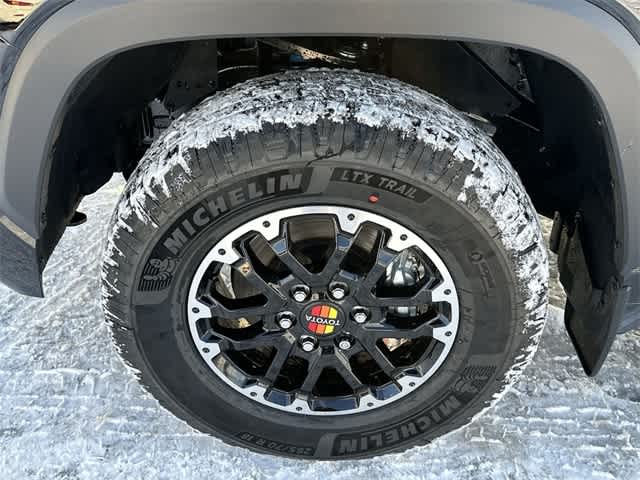 Thumbnail: 2025 Toyota Tundra - 5