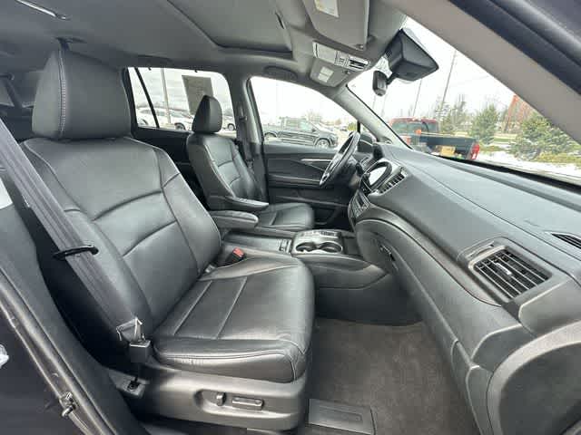 Thumbnail: 2022 Honda Pilot - 21