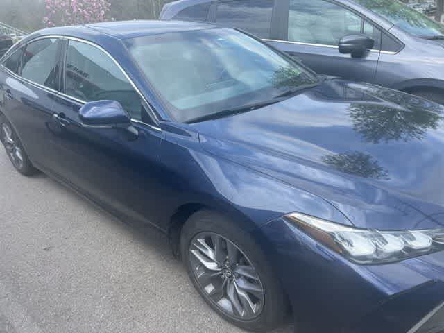 Thumbnail: 2019 Toyota Avalon - 3