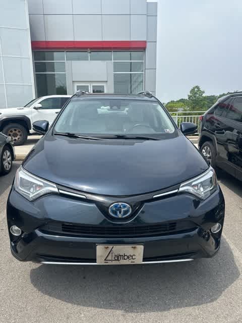Thumbnail: 2017 Toyota RAV4 - 1