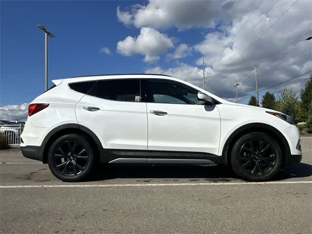 Thumbnail: 2018 Hyundai Santa Fe - 3