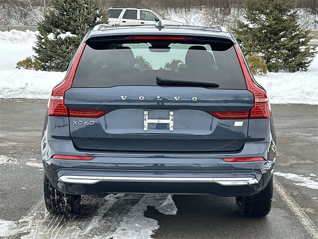 Thumbnail: 2023 Volvo XC60 - 4