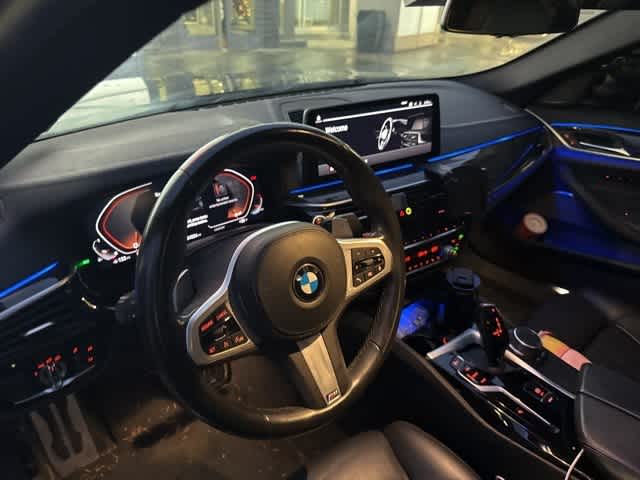 Thumbnail: 2021 BMW 5 Series - 5