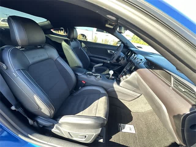 Thumbnail: 2017 Ford Econoline - 23