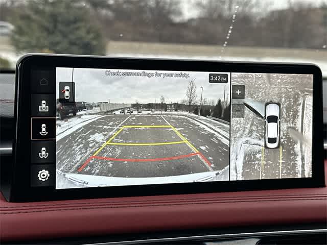 Thumbnail: 2023 Genesis G70 - 15