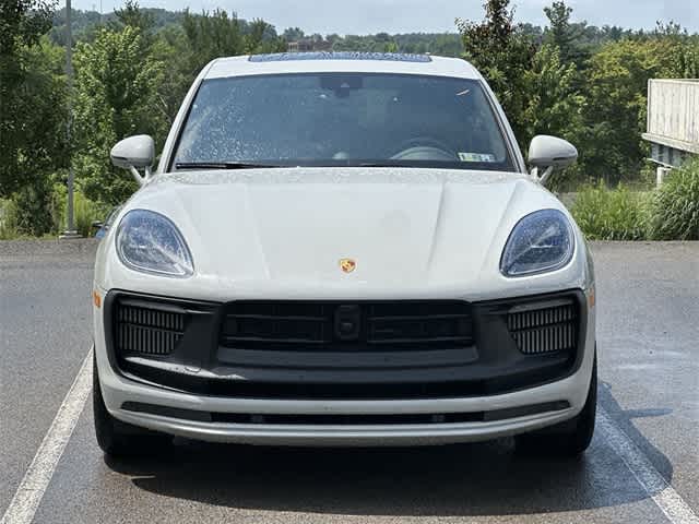 Thumbnail: 2023 Porsche Macan - 21