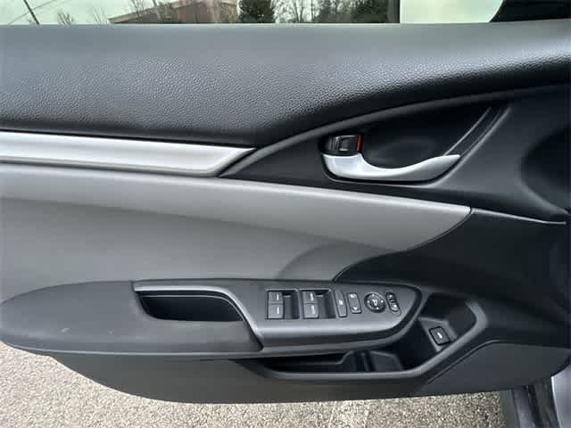 Thumbnail: 2017 Honda Civic - 15