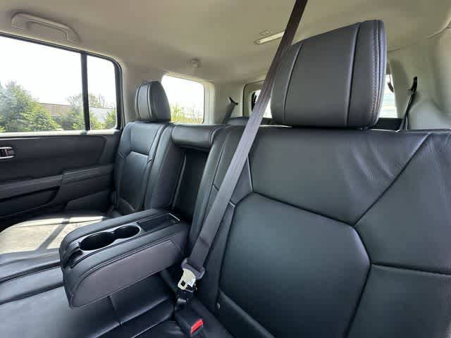 Thumbnail: 2015 Honda Pilot - 15