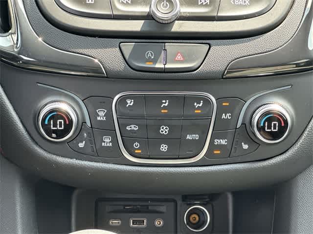 Thumbnail: 2022 Chevrolet Equinox - 15