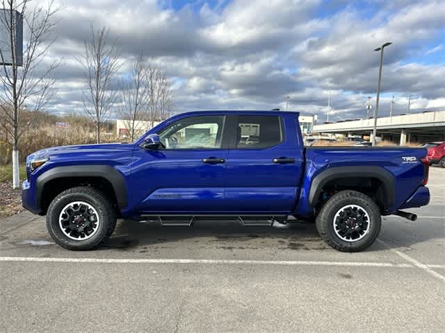 2024 Toyota Tacoma TRD Off-Road 2