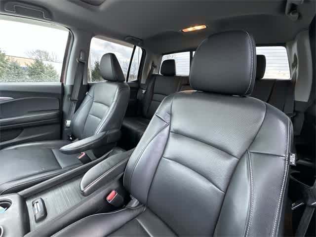 Thumbnail: 2022 Honda Ridgeline - 16