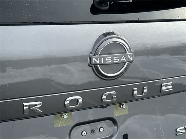 Thumbnail: 2023 Nissan Rogue - 26