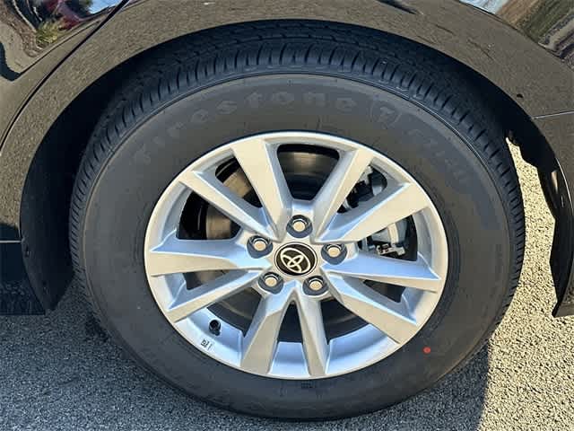 Thumbnail: 2026 Toyota Camry - 5