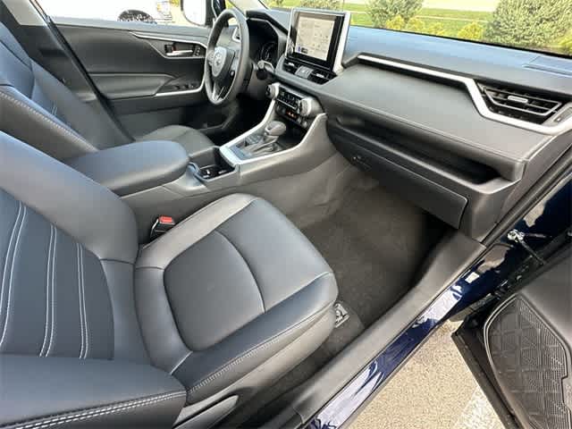 Thumbnail: 2025 Toyota RAV4 - 19