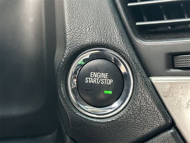 Thumbnail: 2018 Chevrolet Tahoe - 12