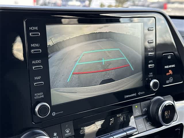 Thumbnail: 2021 Toyota Highlander - 12