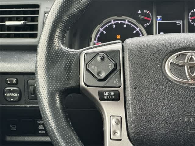 Thumbnail: 2023 Toyota 4Runner - 9