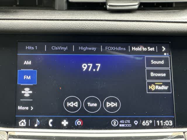 Thumbnail: 2021 Cadillac XT5 - 11