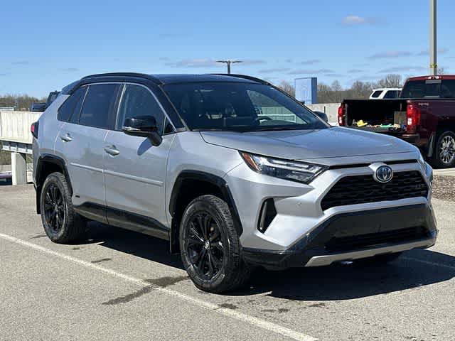 Thumbnail: 2023 Toyota RAV4 - 22