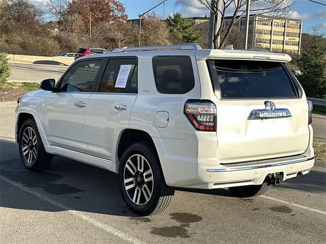 Thumbnail: 2022 Toyota 4Runner - 32