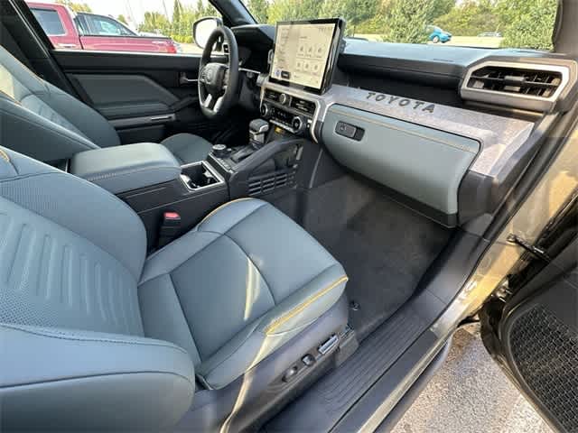 Thumbnail: 2025 Toyota Tacoma - 18