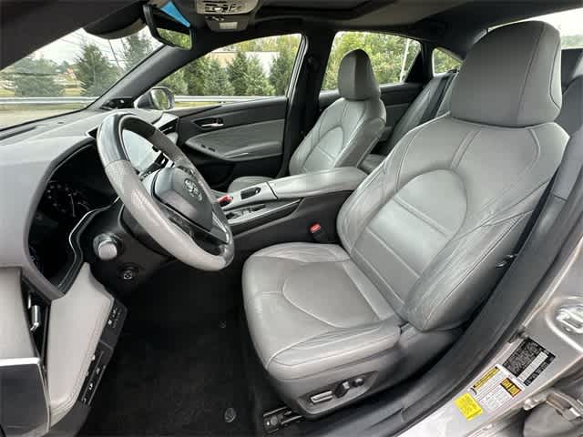Thumbnail: 2021 Toyota Avalon - 18