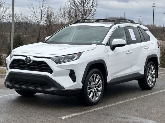 Thumbnail: 2019 Toyota RAV4 - 1