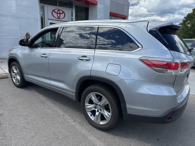 Thumbnail: 2015 Toyota Highlander - 7