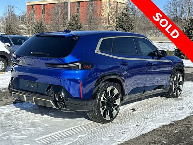 Thumbnail: 2023 BMW XM - 33