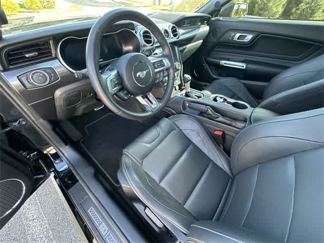 Thumbnail: 2022 Ford Mustang - 17