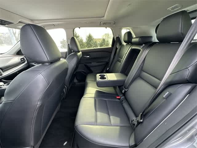 Thumbnail: 2023 Nissan Rogue - 18