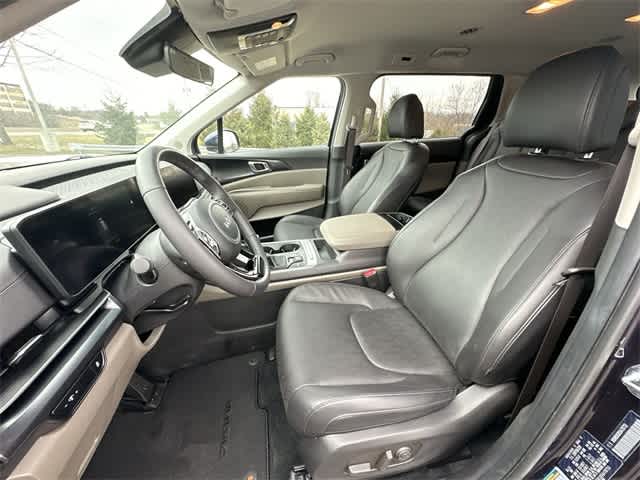 Thumbnail: 2025 Kia Carnival - 17