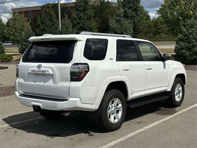 Thumbnail: 2016 Toyota 4Runner - 23