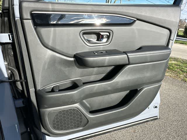 Thumbnail: 2023 Honda Pilot - 24