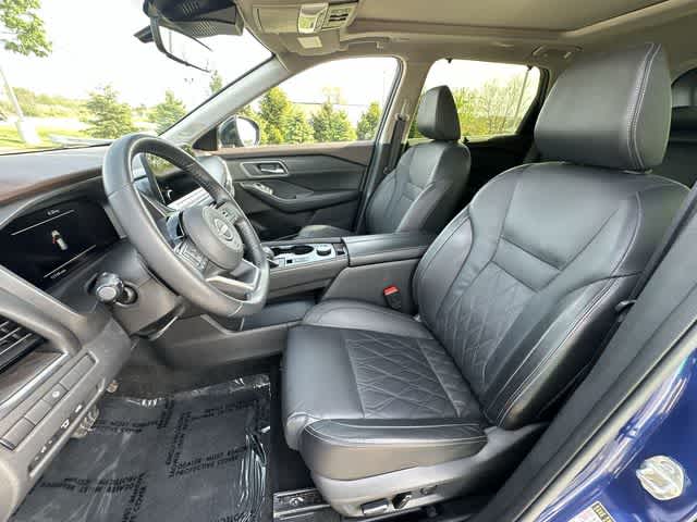 Thumbnail: 2023 Nissan Rogue - 17