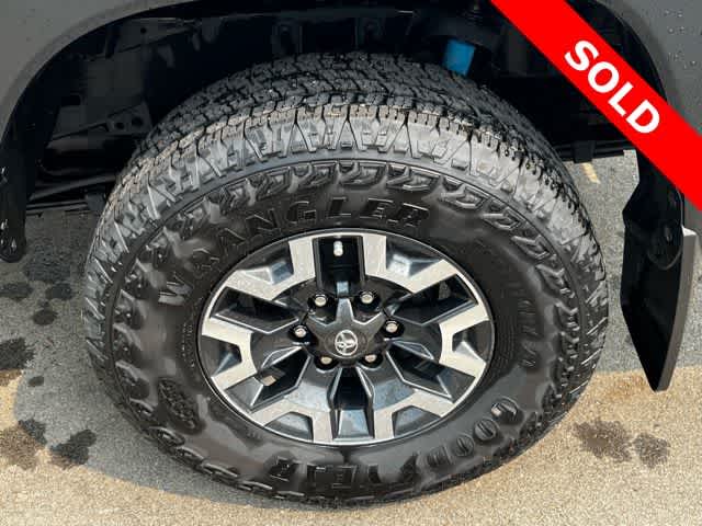 Thumbnail: 2022 Toyota Tacoma - 5