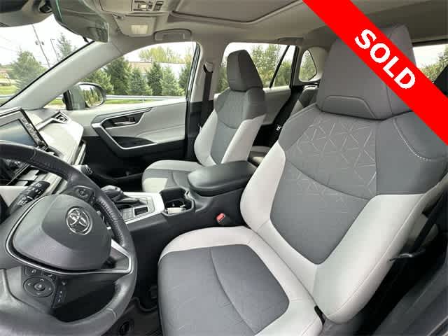 Thumbnail: 2022 Toyota RAV4 - 15