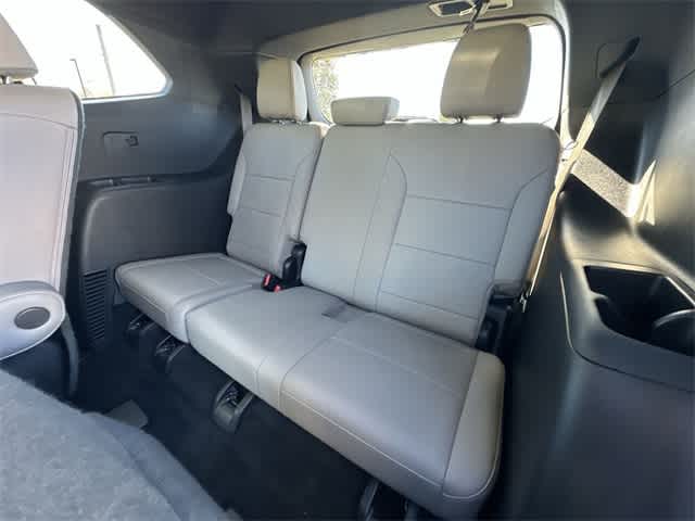 Thumbnail: 2024 GMC Acadia - 19