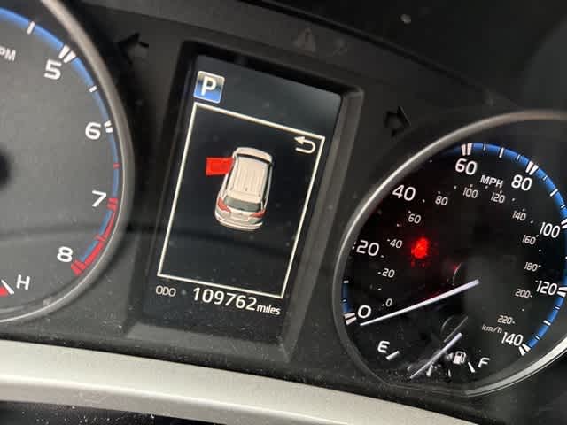 Thumbnail: 2017 Toyota RAV4 - 9