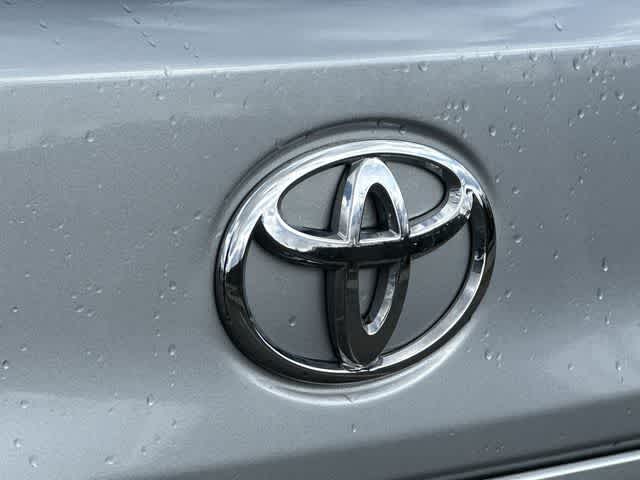 Thumbnail: 2023 Toyota Corolla Cross - 18